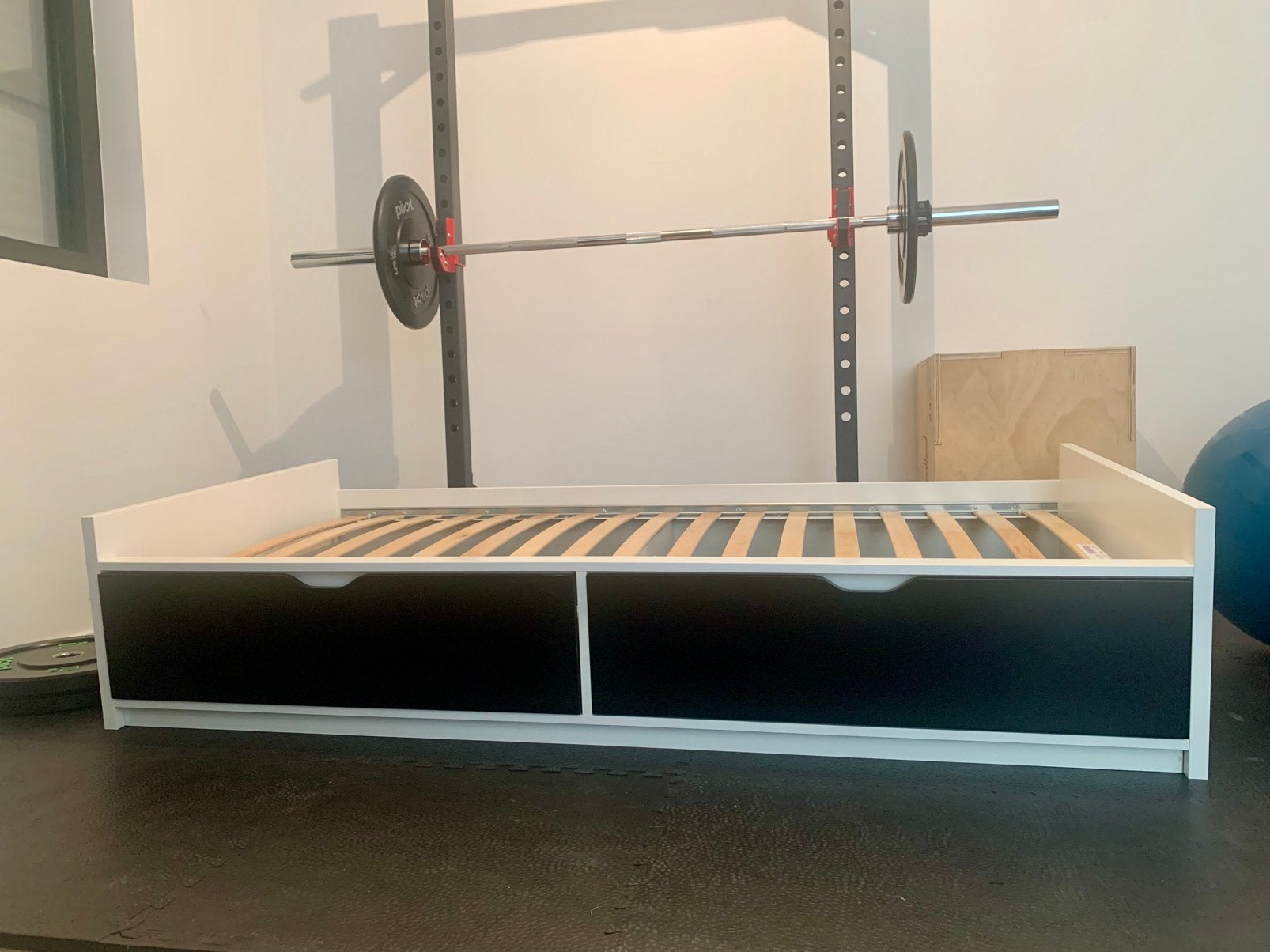 Eenpersoonsbed Ikea met twee grote lades, Huis en Inrichting, Ophalen, Gebruikt, 90 cm, Eenpersoons