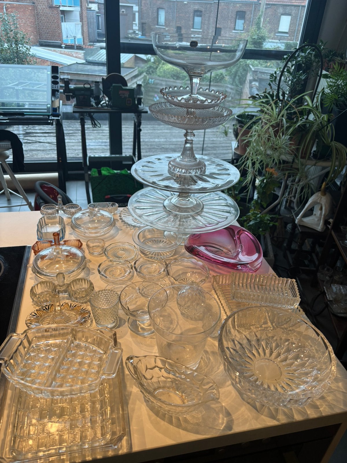 Zeer mooi lot kristal en glaswerk, Ophalen