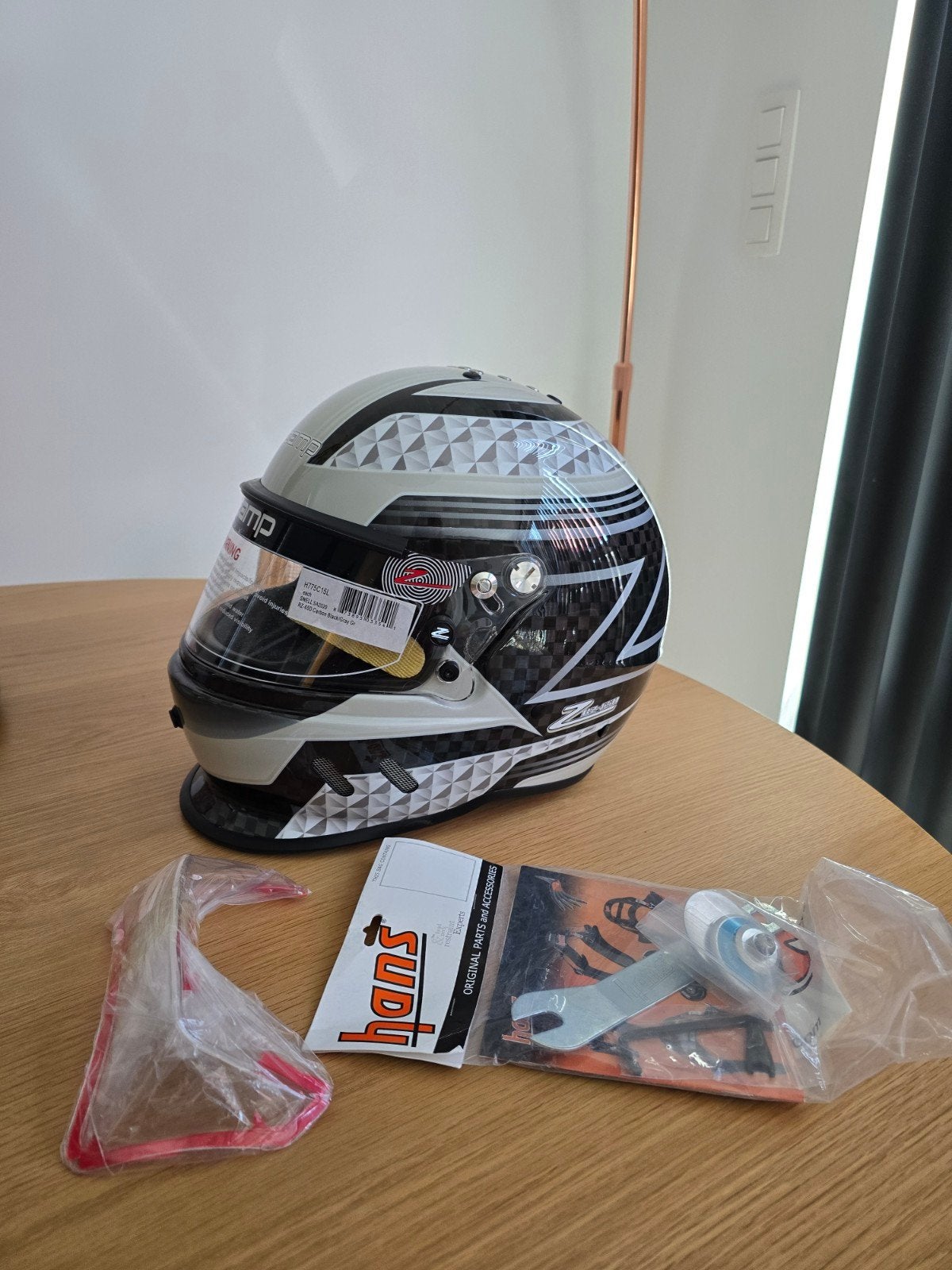 Zamp circuit helm NIEUW, Ophalen