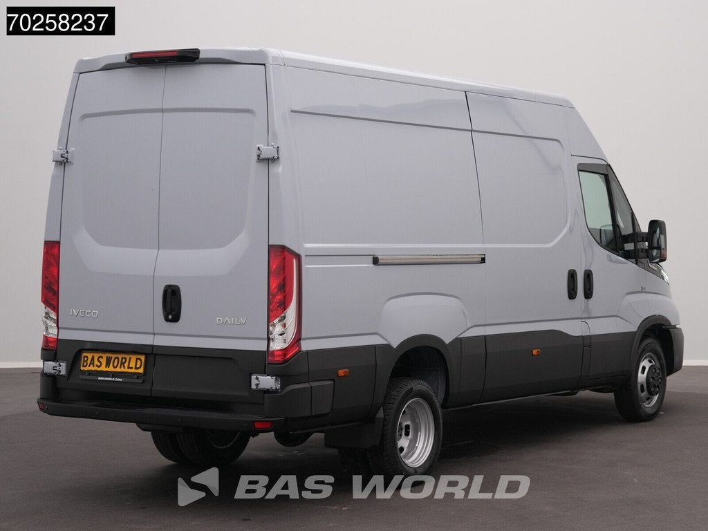 Iveco Daily 35C21 BPM VRIJ! 3.0L Automaat 210PK L2H2 2025-Mo, Neuf, Argent ou Gris, Achat, Euro 6