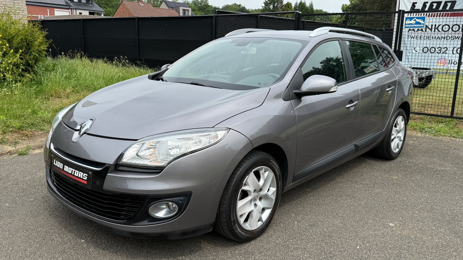 Renault Megane 1.5 Dci | TomTom | Cruise Controle, Voorwielaandrijving, Euro 5, Stof, Zwart