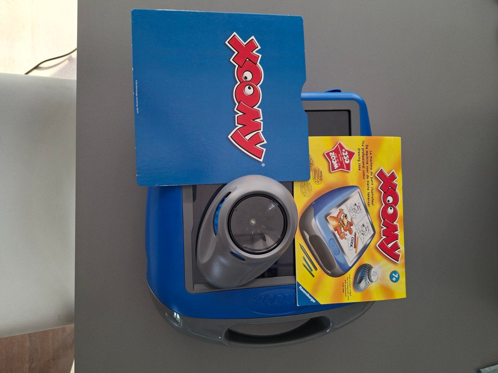 Xoomy projector, Ophalen