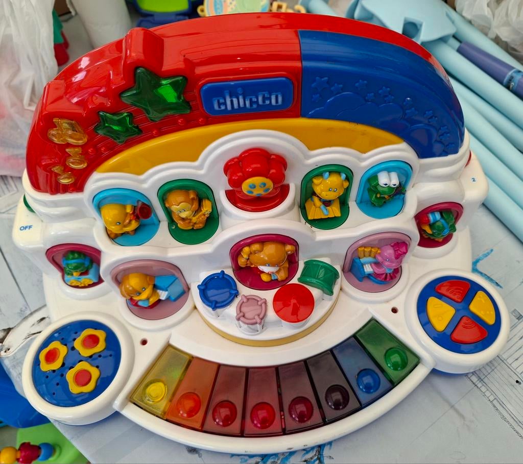 Jouet musical CHICCO,  en très bon état, Enfants & Bébés, Enlèvement