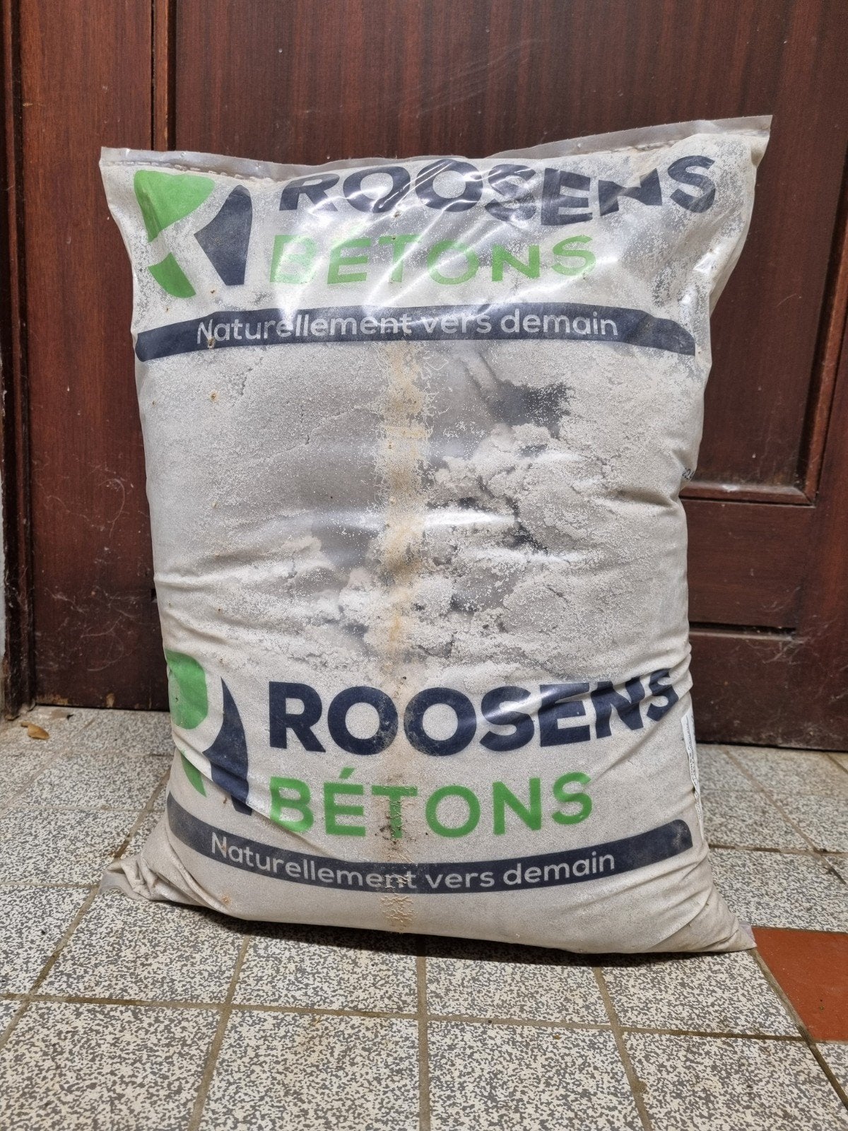 te Koop 5 zakken Roossens zand wit m32 25 kg, Jardin & Terrasse, Enlèvement, Neuf