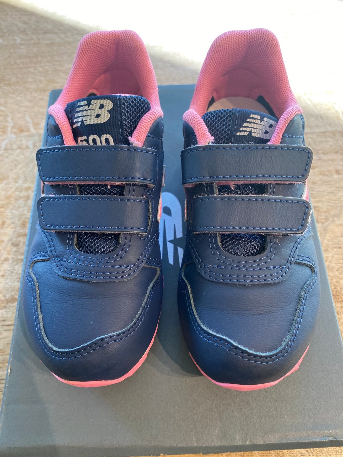 Baskets New Balance 500 fille – Pointure 28 neuves, Enlèvement ou Envoi, Neuf, Autres types