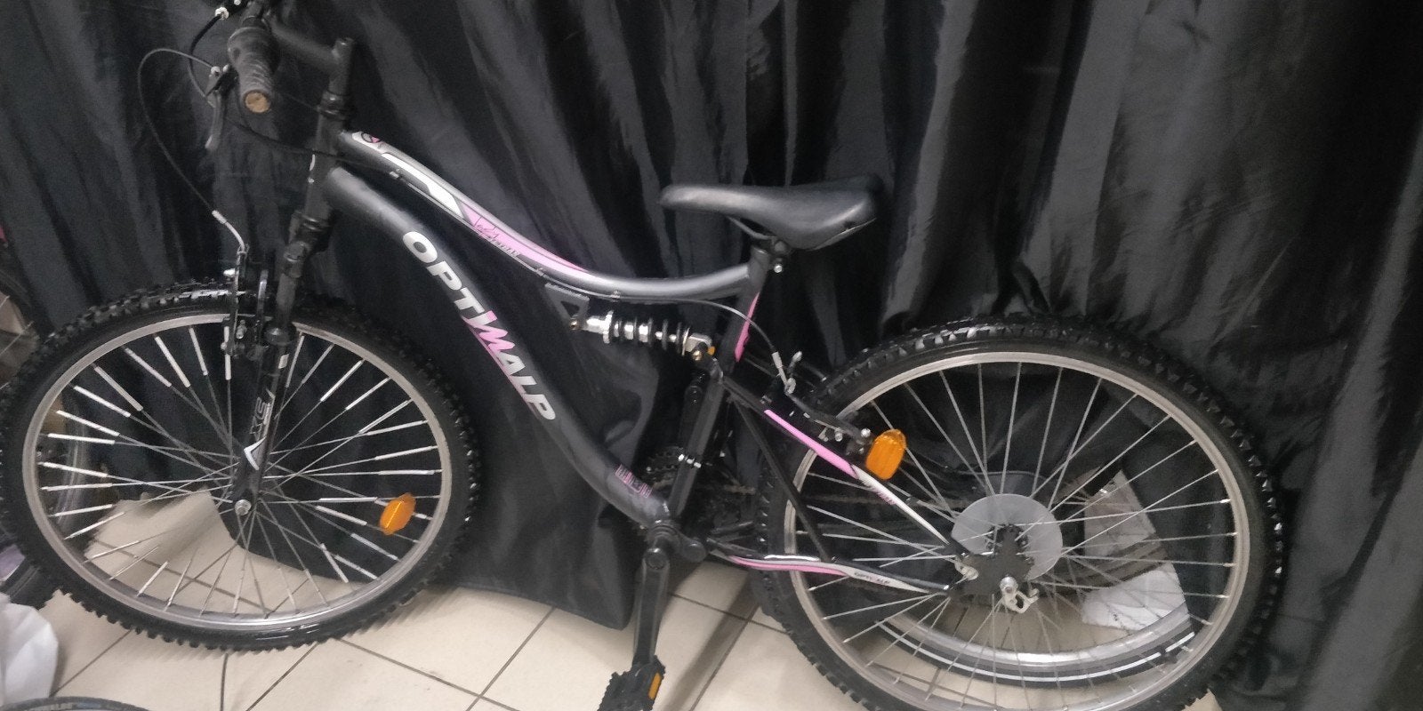 VTT fille roues 26", Vélos & Vélomoteurs, Autres marques, Frein sur jante, Femmes, 49 à 53 cm