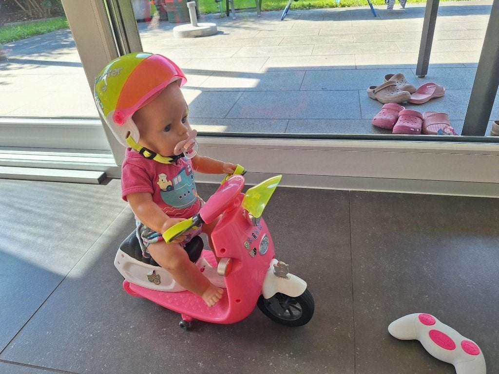 Baby Born pop, scooter en accessoires, Kinderen en Baby's, Ophalen, Gebruikt, Babypop