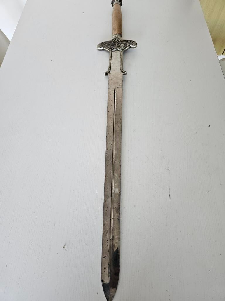 Zwaard groot, Ophalen