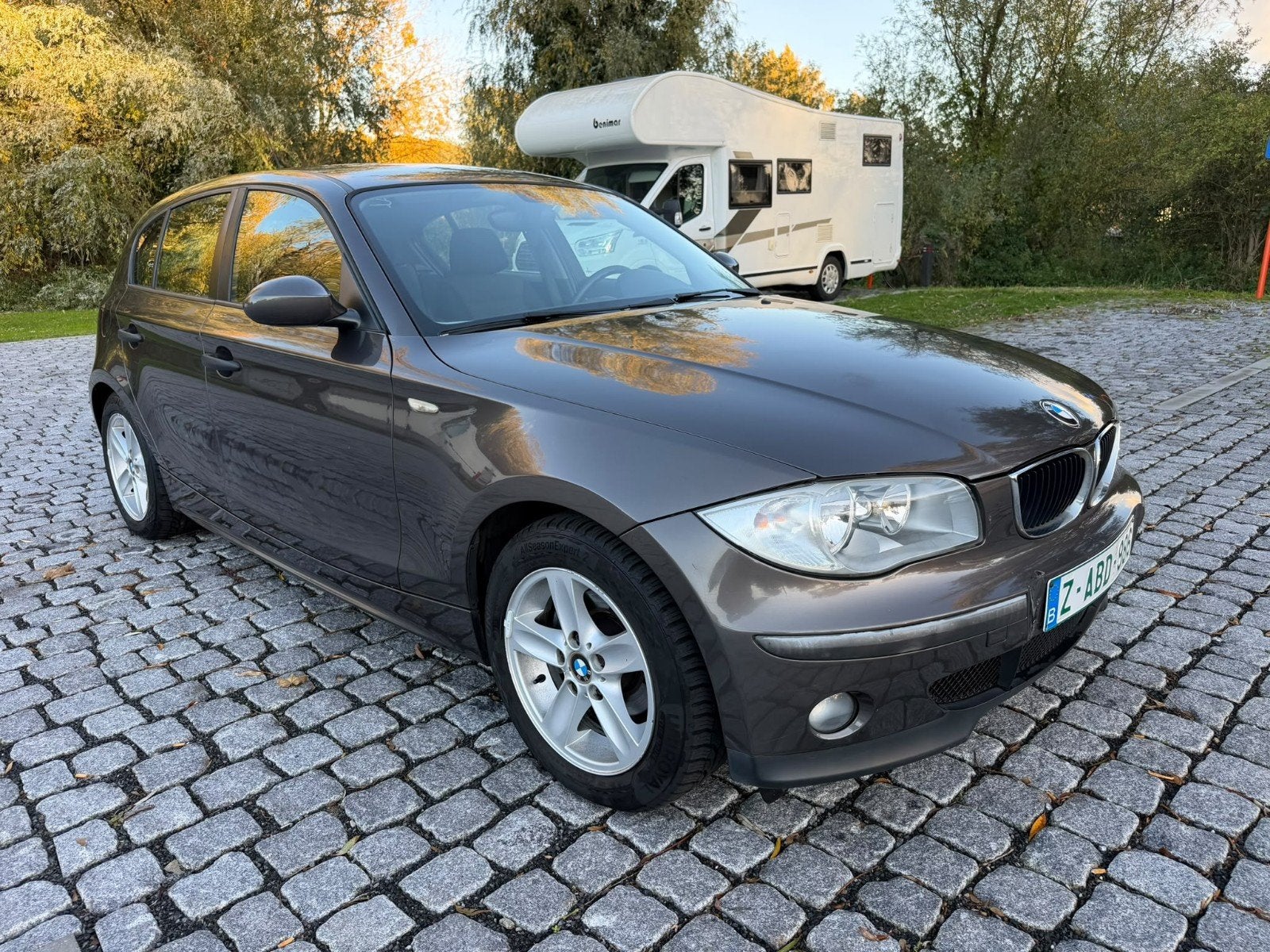 BMW 116I BENZINE EURO4 DIG.AIRCO 2005/ 148.000KM BLANCO GEKE, Elektrische ramen, Zwart, 4 cilinders, Bruin