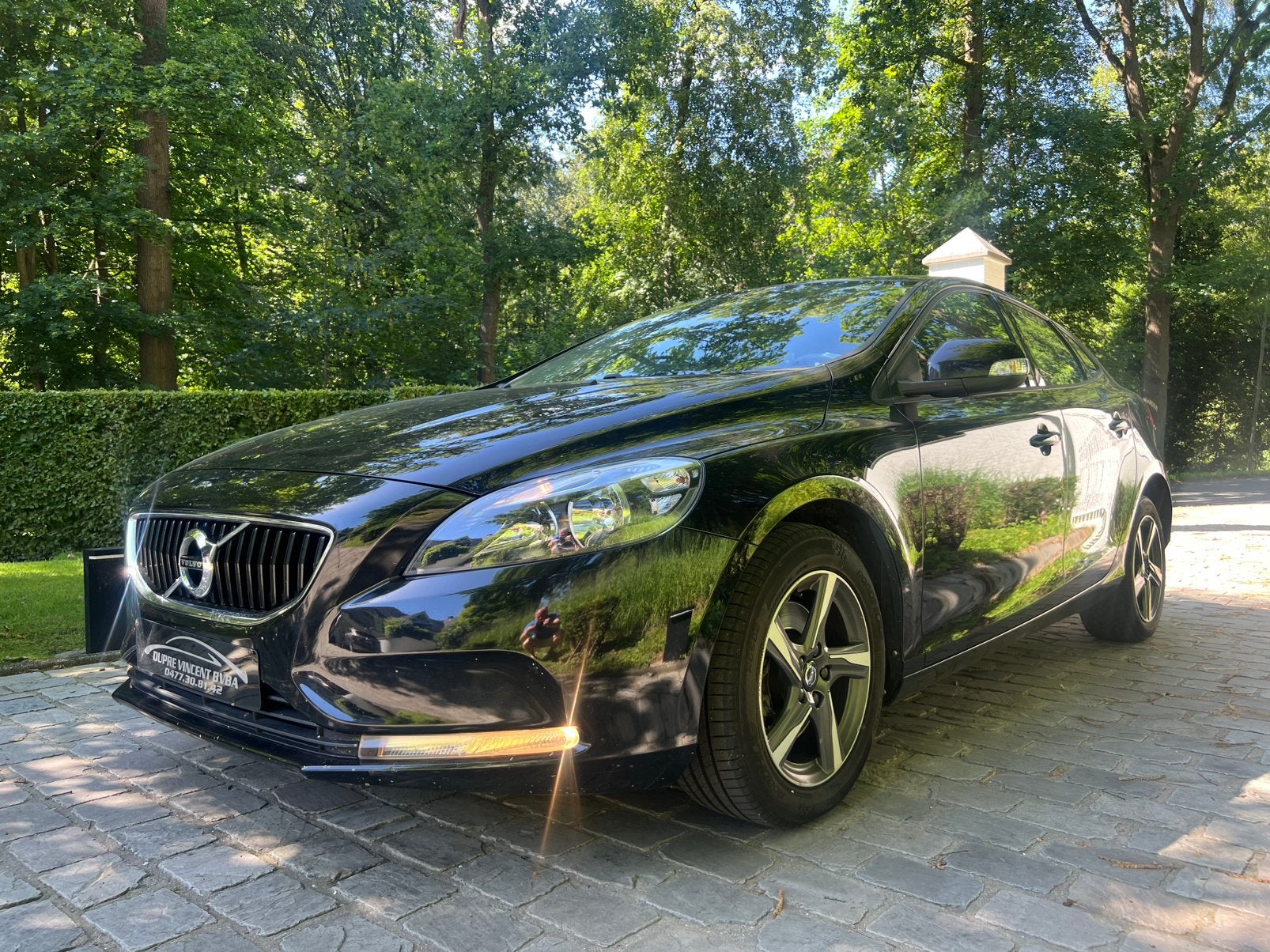 Volvo V40 V40 2.0 T2* R-Design*, Auto's, Volvo, Bedrijf, Te koop, V40, ABS, Airbags, Airconditioning, Bluetooth, Boordcomputer