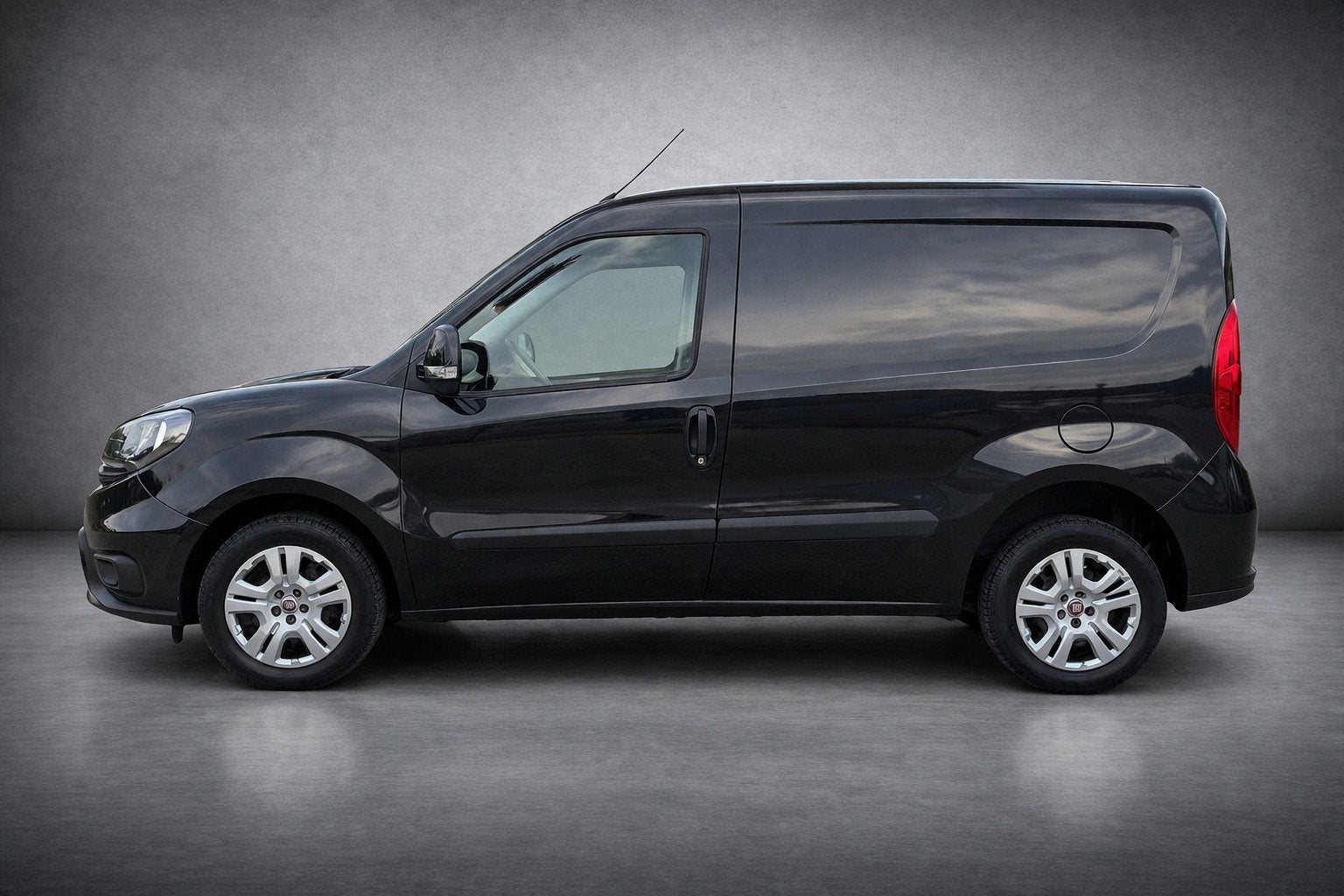 Fiat Doblò utilitaire 3 places Euro 6 airco navi, Autos, Achat, Entreprise, 5 portes, Diesel