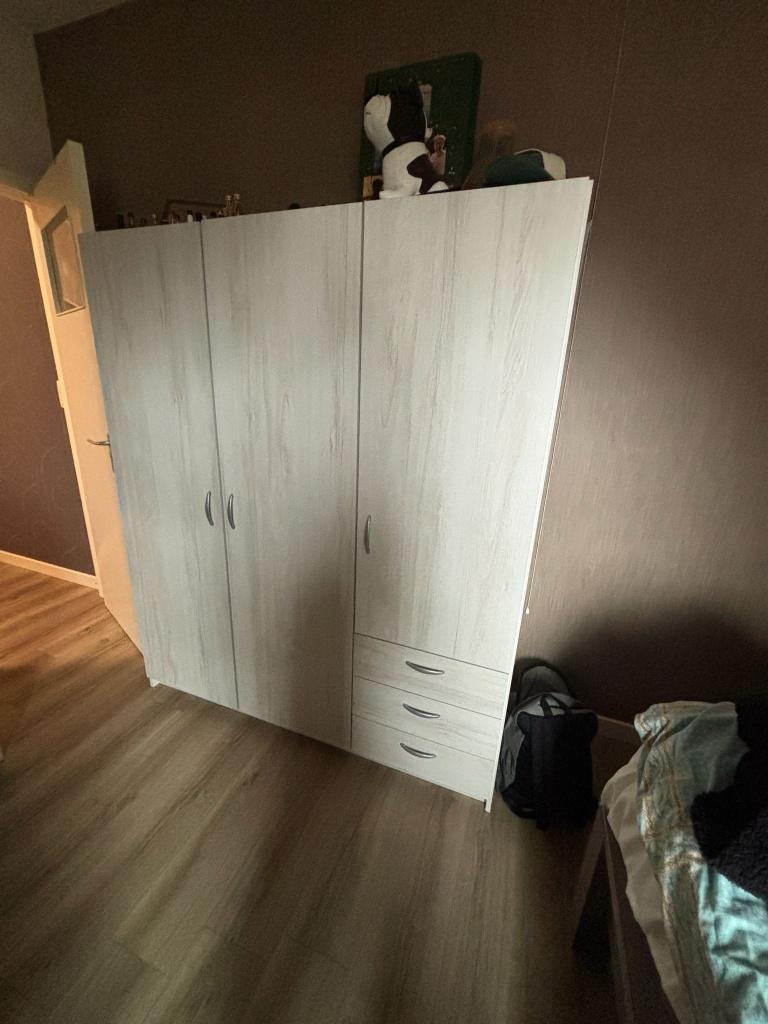 Kleerkast zeer goede staat, 100 tot 150 cm, Zo goed als nieuw, 150 tot 200 cm, Ophalen