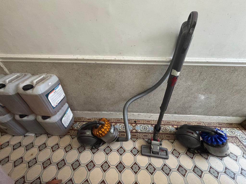 Aspirateur dyson, Enlèvement, Comme neuf, Dyson