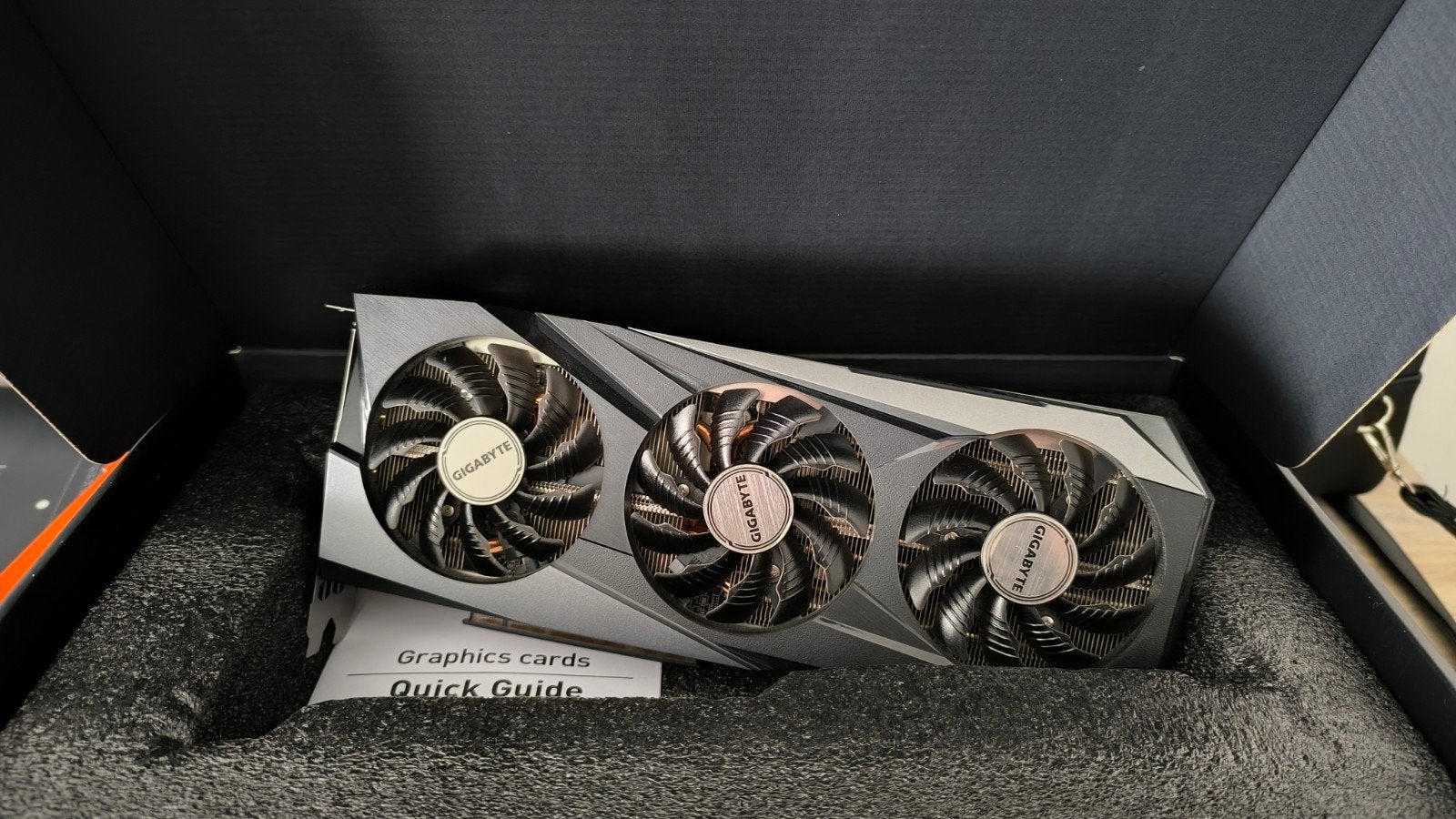 gigabyte rx7600 8gb, Computers en Software, Videokaarten, Ophalen