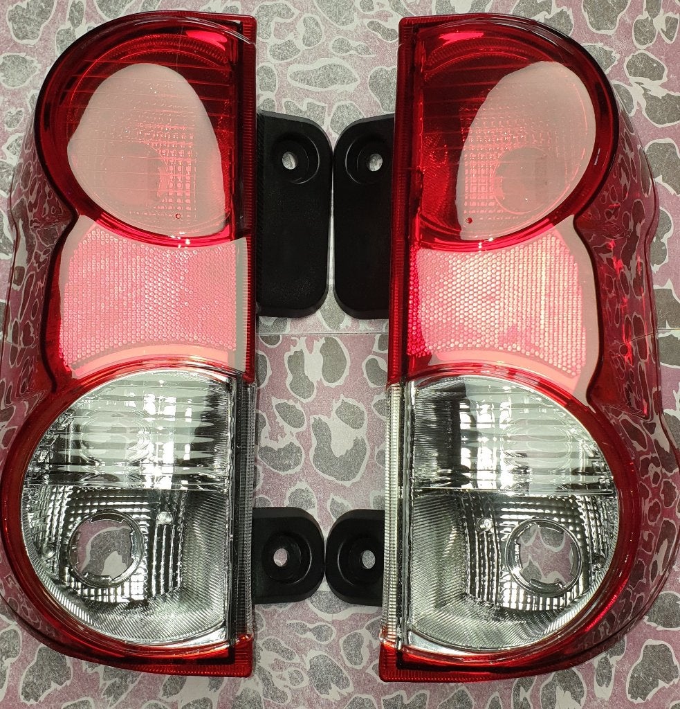NISSAN VAN NV 200 RODE ACHTERLICHTEN, Ophalen, Nissan
