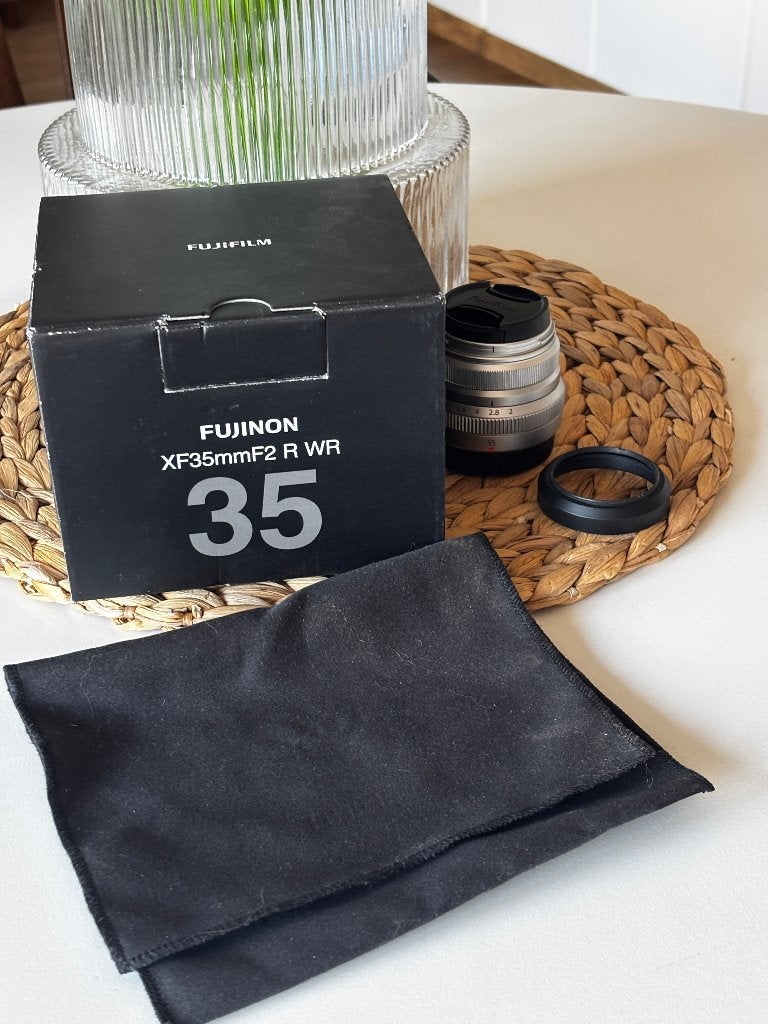 Fujifilm XF 35mm F/2.0 R WR, TV, Hi-fi & Vidéo, Photo | Lentilles & Objectifs, Neuf, Fujifilm, Monture Fujifilm X, 35 mm