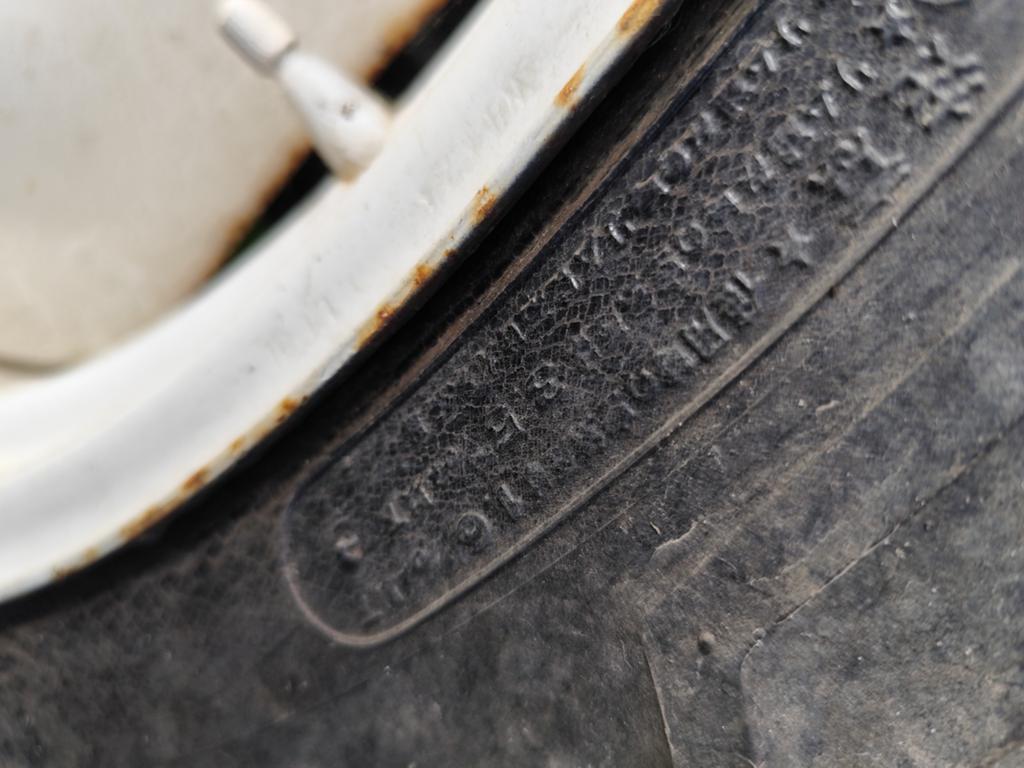 Velg Iseki 26 ok tractor, Zakelijke goederen, Landbouw | Tractoren, Ophalen