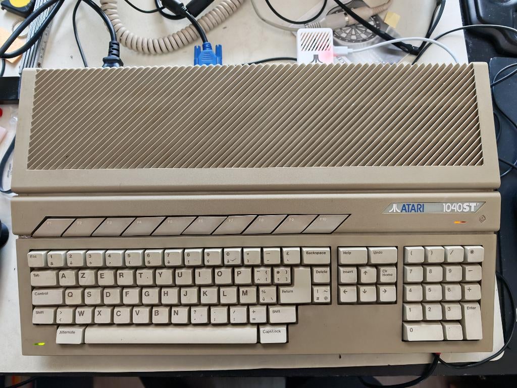 Atari 1024 STF met 4mb acsi2stm interface,..., Enlèvement, Atari