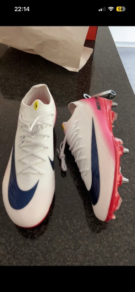 Nike mercurial vapor 16 ijzere noppen, Schoenen, Nieuw, Maat M, Ophalen of Verzenden