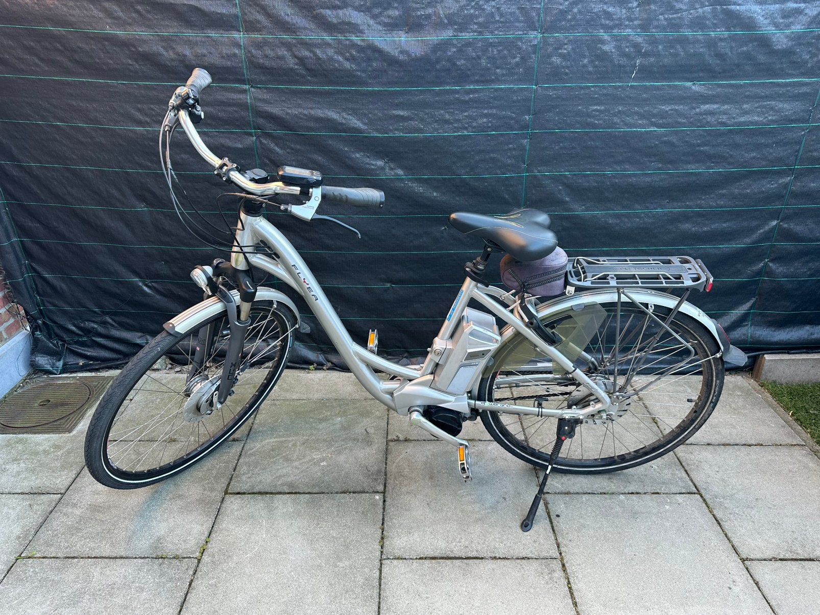 Elektrische damesfiets flyer, Ophalen, Zo goed als nieuw