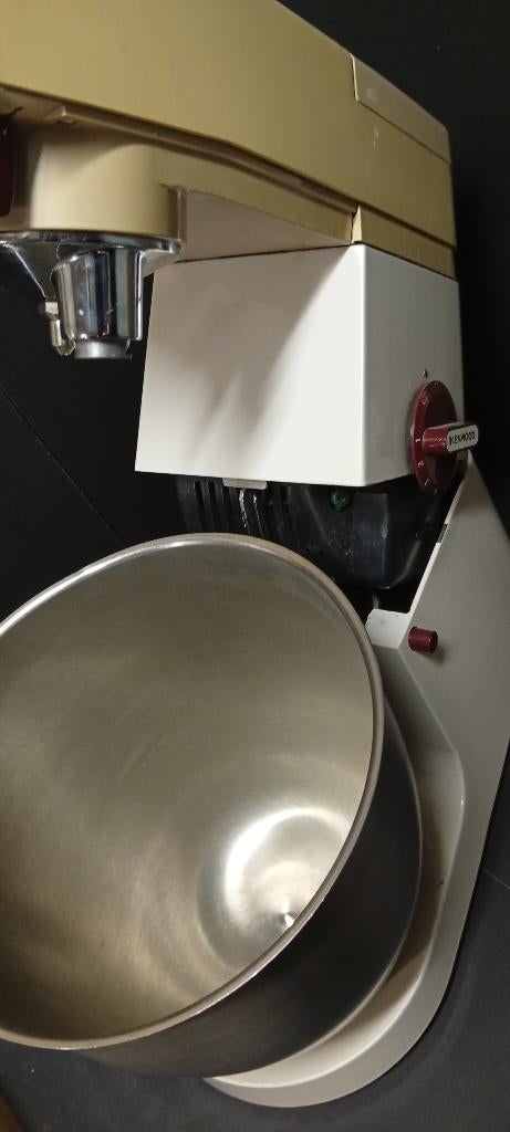 Keukenrobot Kenwood major, Huis en Inrichting, Ophalen, Gebruikt, Crème
