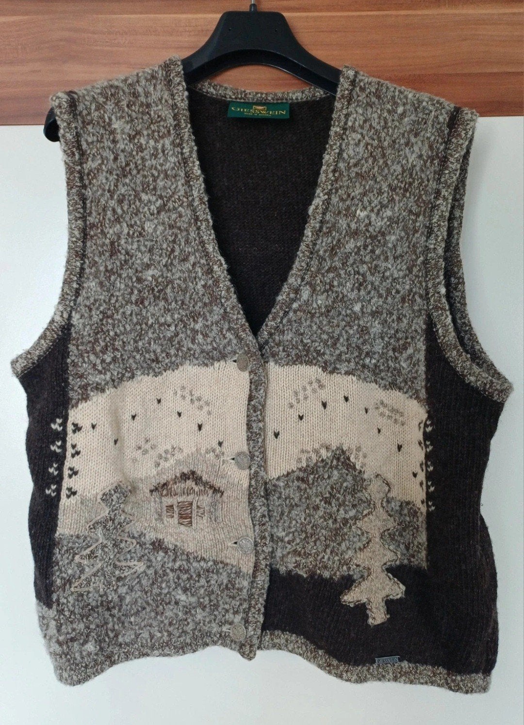 Wollen bodywarmer Giesswein, Kleding | Dames, Beige, Maat 42/44 (L), Ophalen of Verzenden, Zo goed als nieuw