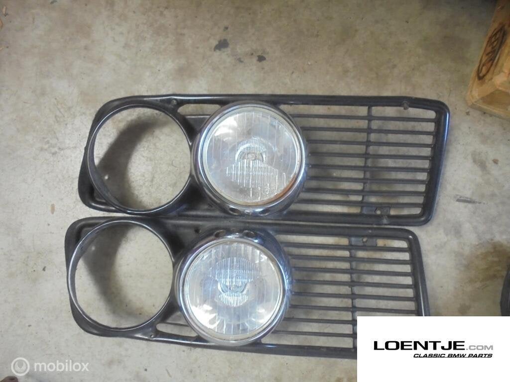 Grill BMW 02 dubbele koplampen 2002 1802 1602 1502 tii ti et, Auto-onderdelen, Gebruikt, Ophalen of Verzenden, BMW, BMW
