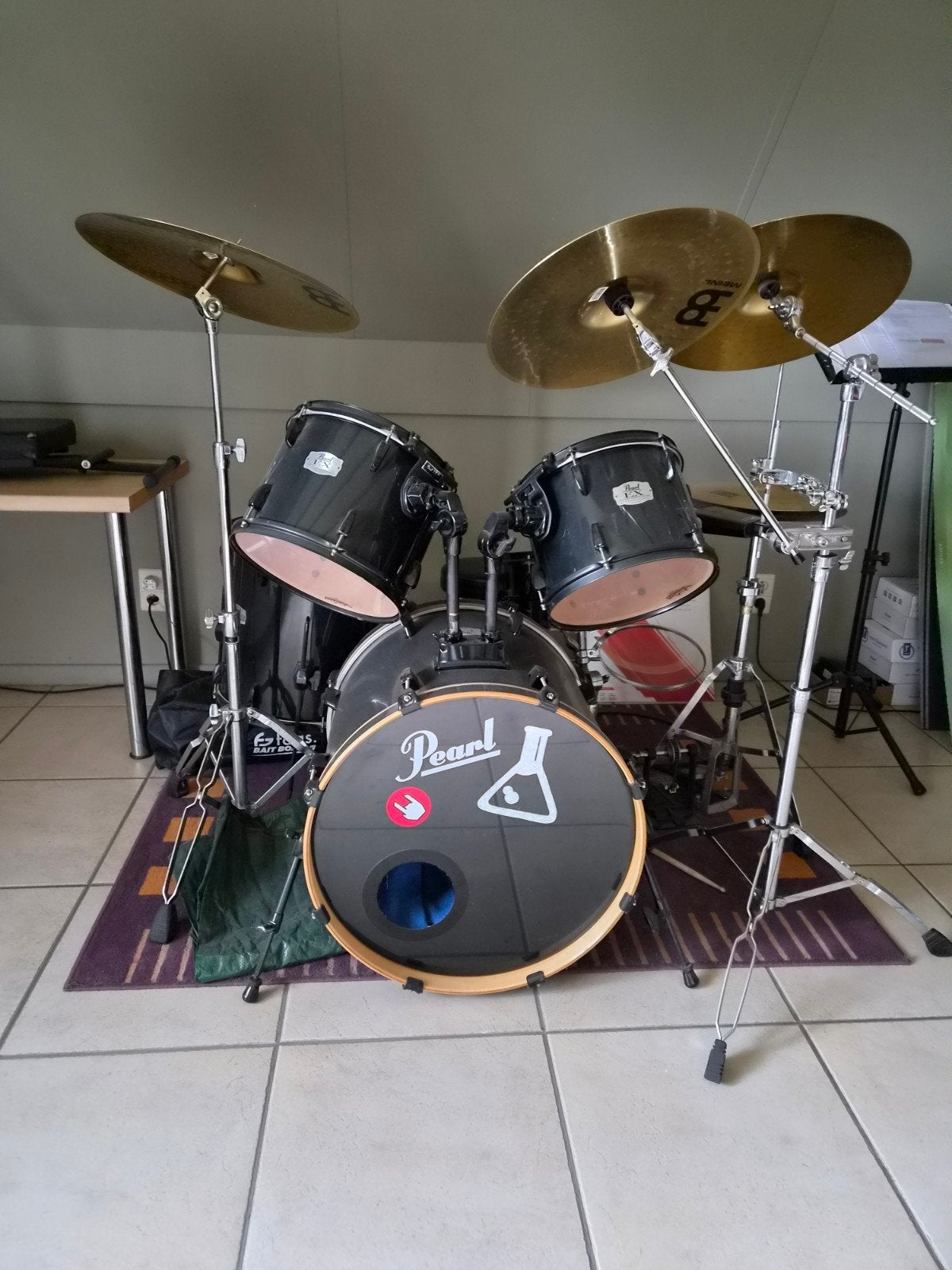 zeer compleet zwart Pearl-drumstel., Muziek en Instrumenten, Ophalen, Zo goed als nieuw, Pearl
