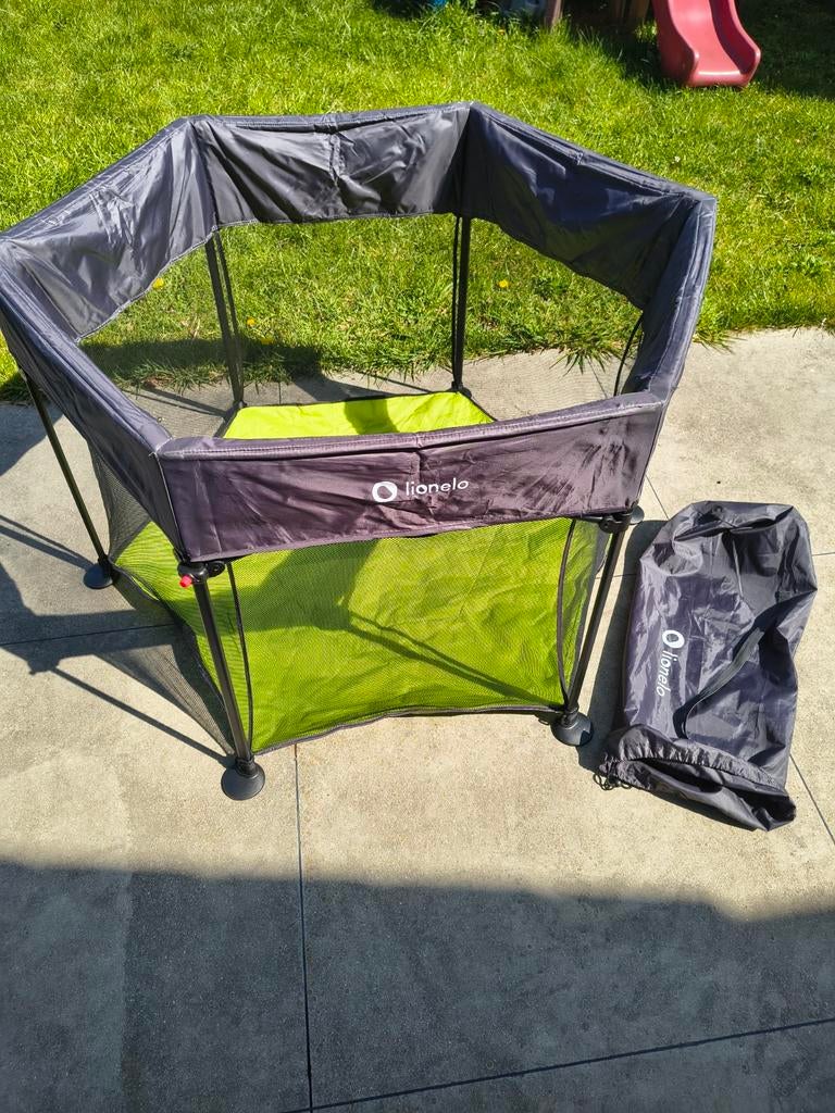 Opvouwbare grondbox Lionelo, Kinderen en Baby's, Babyparken, Ophalen, Zo goed als nieuw, Overige vormen