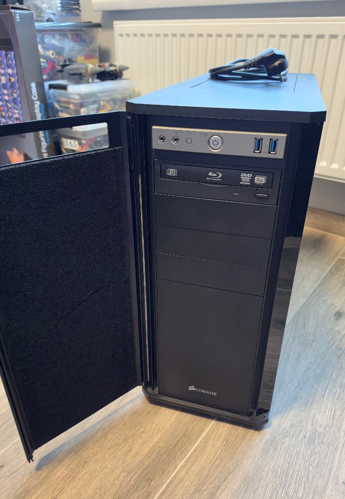 PC grand tour avec Windows10, Enlèvement, Comme neuf, SSD