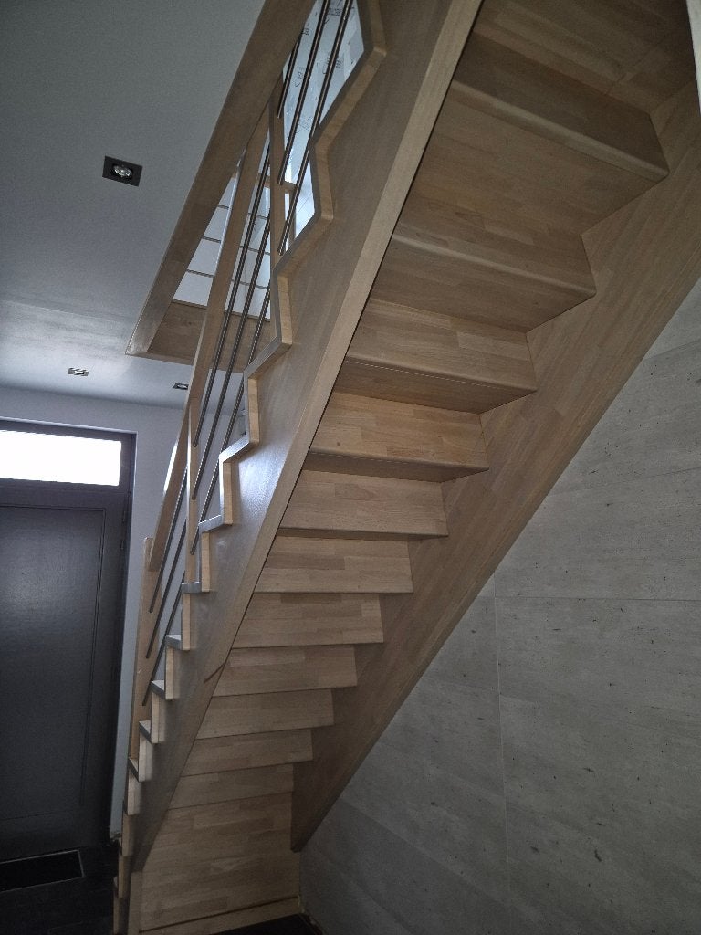 Trap rubberwood, Ophalen, Gebruikt