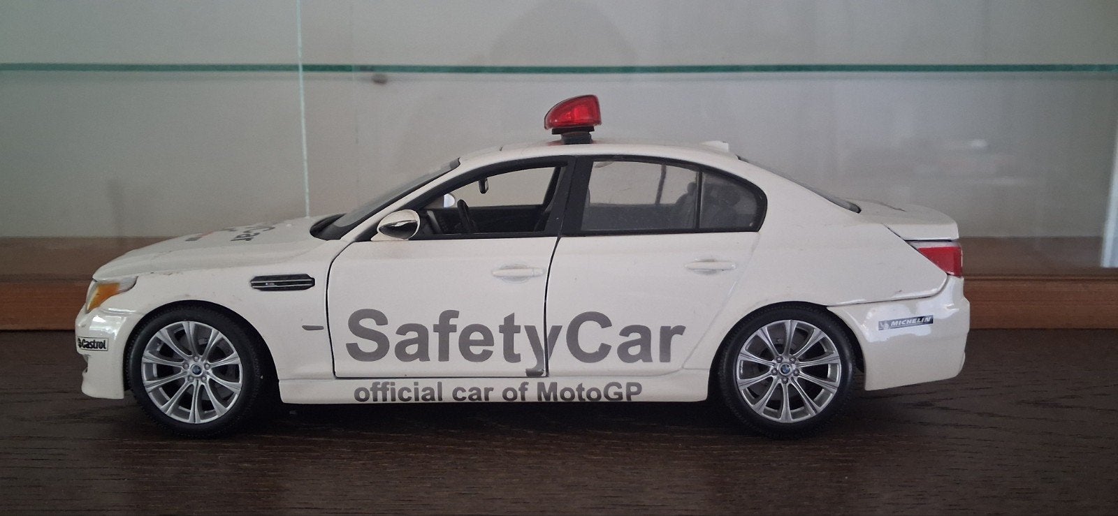 Bmw safety car m5 en 1.18 miniature, Hobby & Loisirs créatifs
