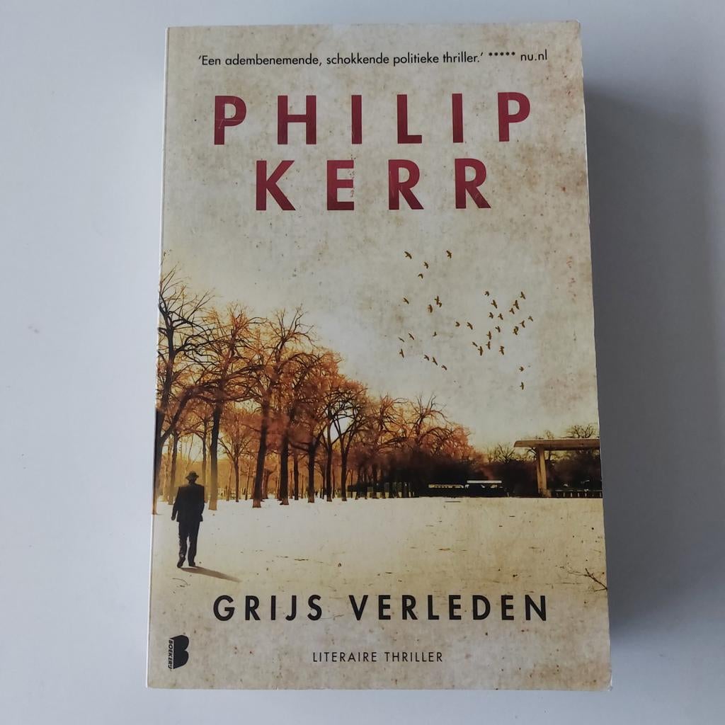 Philip Kerr - Grijs verleden. Literaire Thriller., Ophalen, Gelezen, Philip Kerr