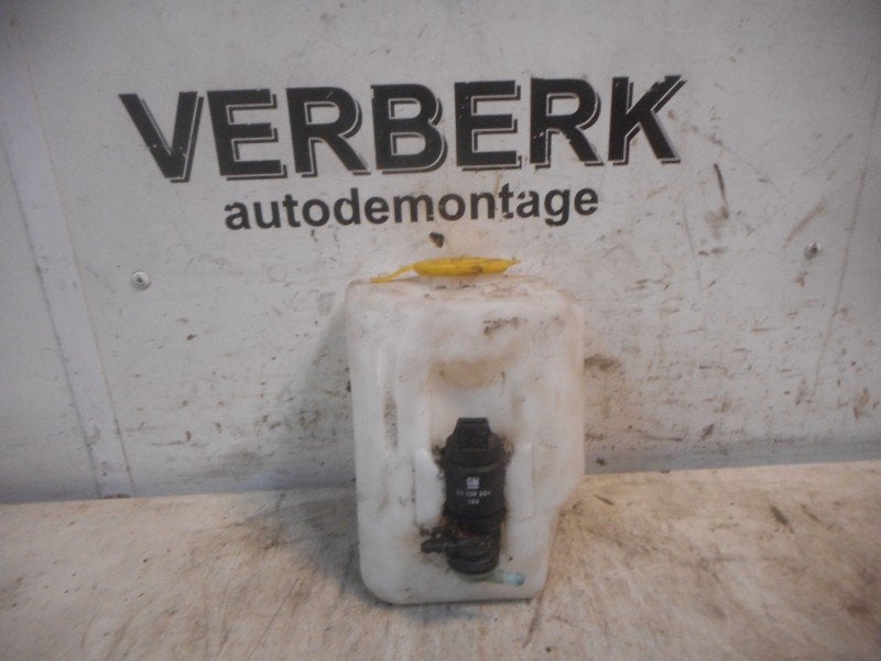 BOCAL LAVE-GLACE Opel Corsa C (F08 / 68) (01-2000/12-2009), Opel, Opel Automobile GmbH, Utilisé, Kontakt-opel@opel.com