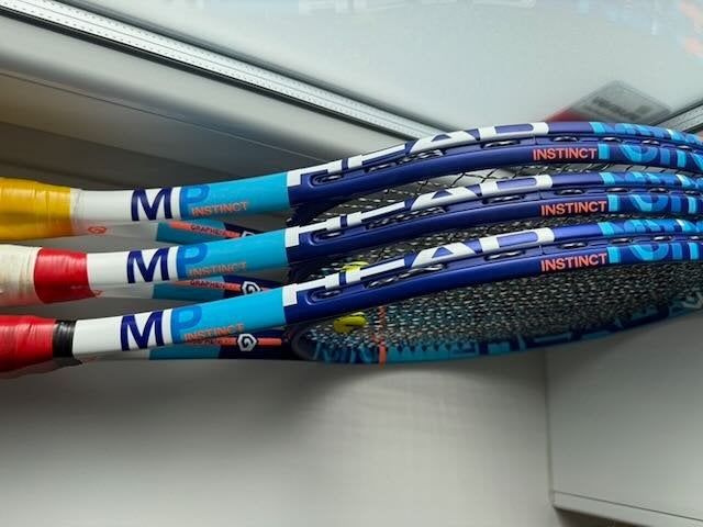 HEAD Tennisracket - HEAD MP INSTINCT 3x, Sport en Fitness, Tennis, Ophalen, L4, Zo goed als nieuw, Head