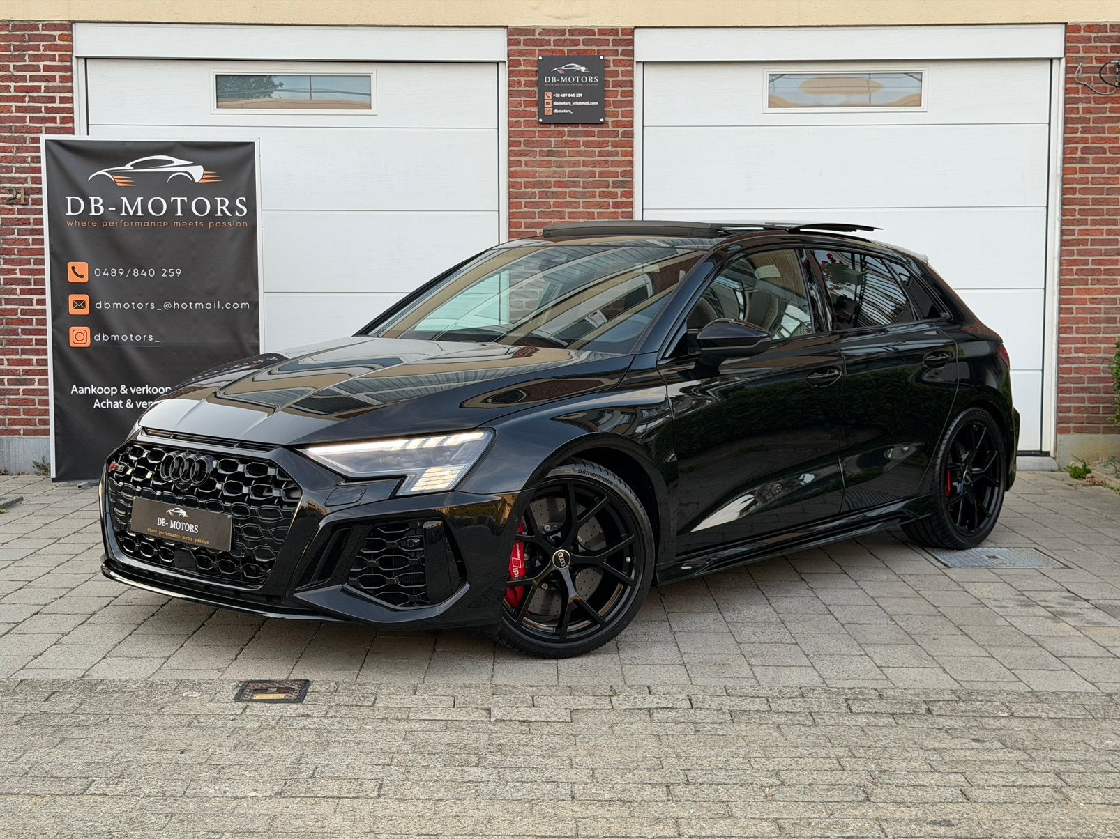 Audi RS3 8Y 02/2022 81.000km (400pk), Achat, Euro 6, Alcantara, https://public.car-pass.be/vhr/24f8b830-c679-4ea0-9bc0-f6cc4fd40c0e