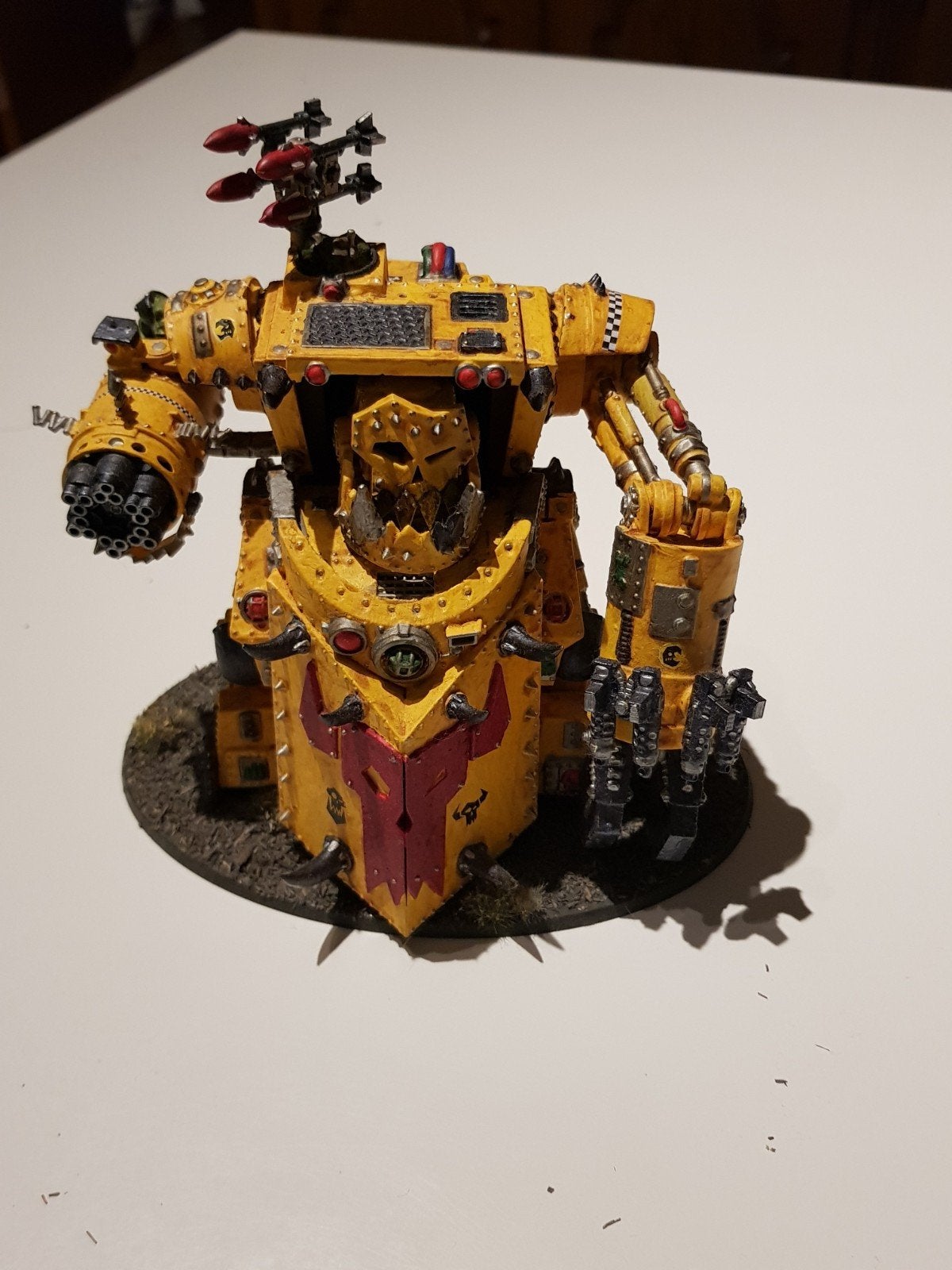 WH40K ORCS : Gorkanaut, peint, Hobby & Loisirs créatifs, Wargaming, Comme neuf, Warhammer 40000, Peint, Enlèvement ou Envoi