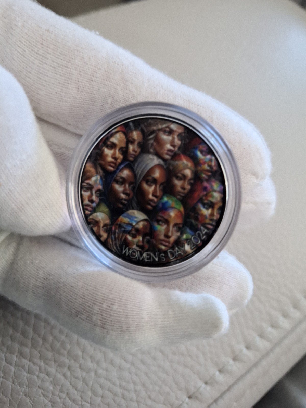 Womans day 2024 1 oz zilver munt uit beperkte collectie, Ophalen of Verzenden, Zilver