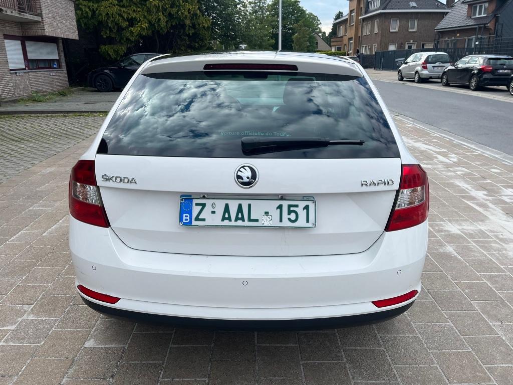 Skoda Rapid/Spaceback Rapid 1.6 CR TDI Ambition, Euro 6, Entreprise, 5 portes, Tissu