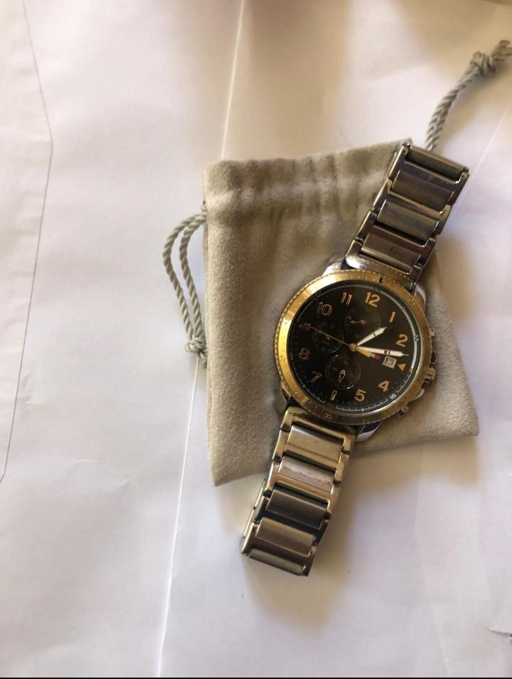 Montre homme Tommy Hilfiger originale., Enlèvement ou Envoi
