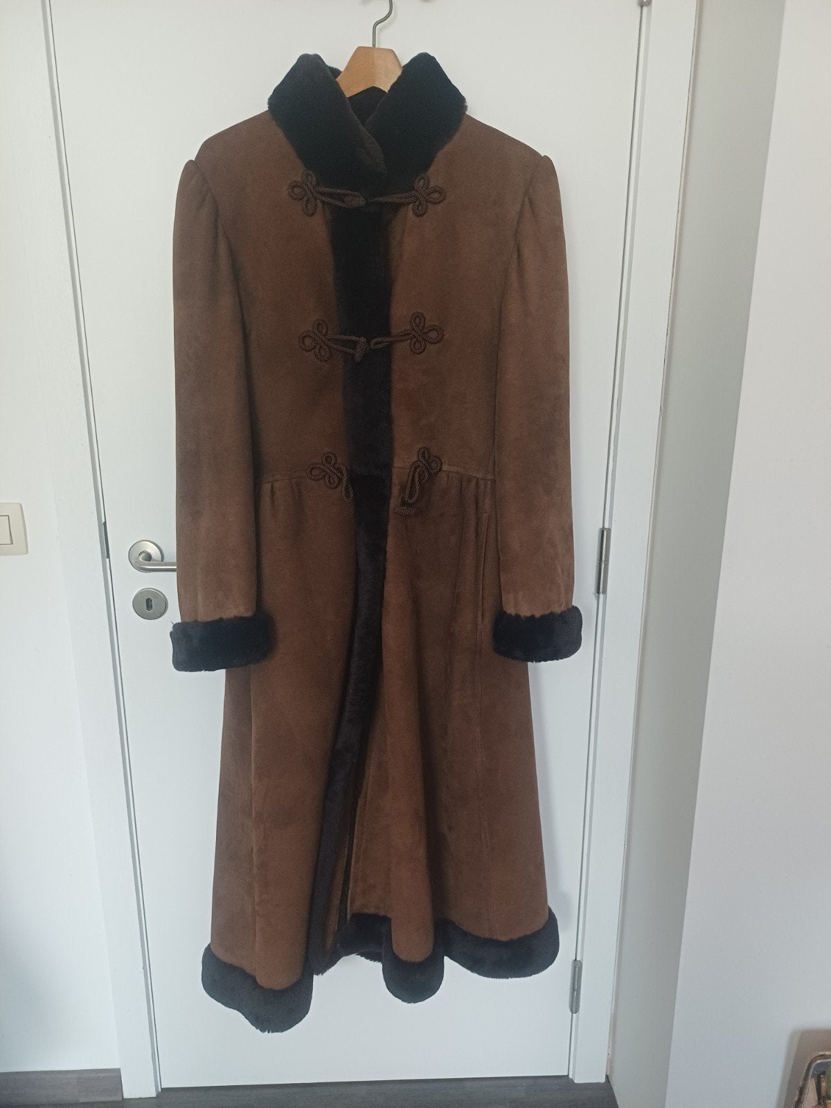 Manteau à col, Kleding | Dames, Jassen | Winter, Ophalen, Zo goed als nieuw, Maat 38/40 (M), Bruin