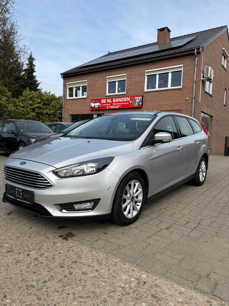 Ford focus 1.0 benzine euro 6  km76000 Keuring voor verkoop, Autos, Ford, Entreprise, Achat, Focus, Attache-remorque, Essence