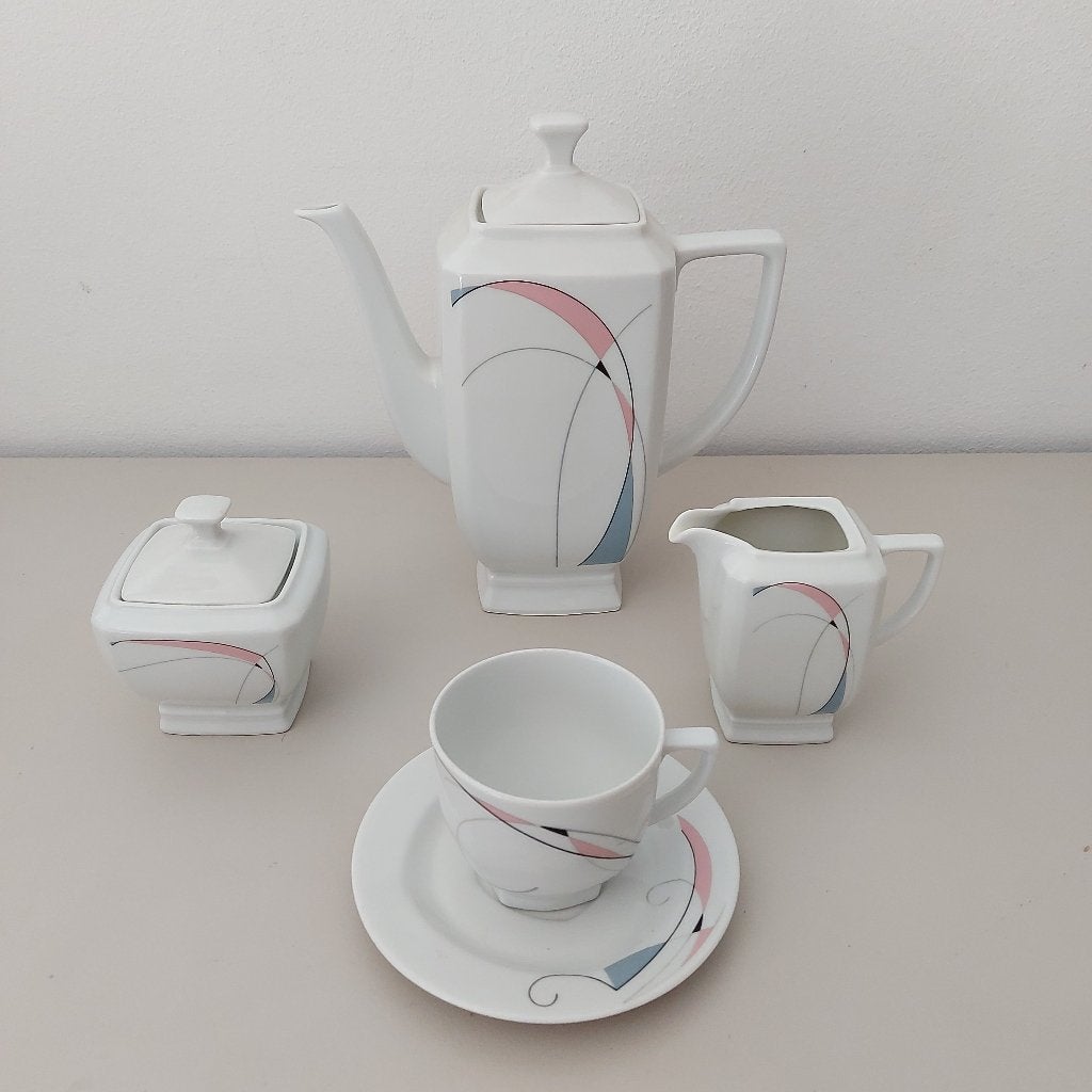 Vintage servies met modern abstract design, Enlèvement