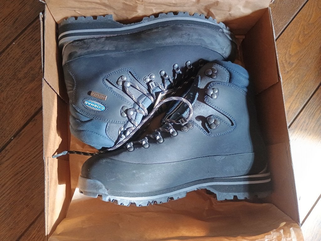 Trekkingschoenen, Sport en Fitness, Ophalen of Verzenden, Nieuw, Schoenen