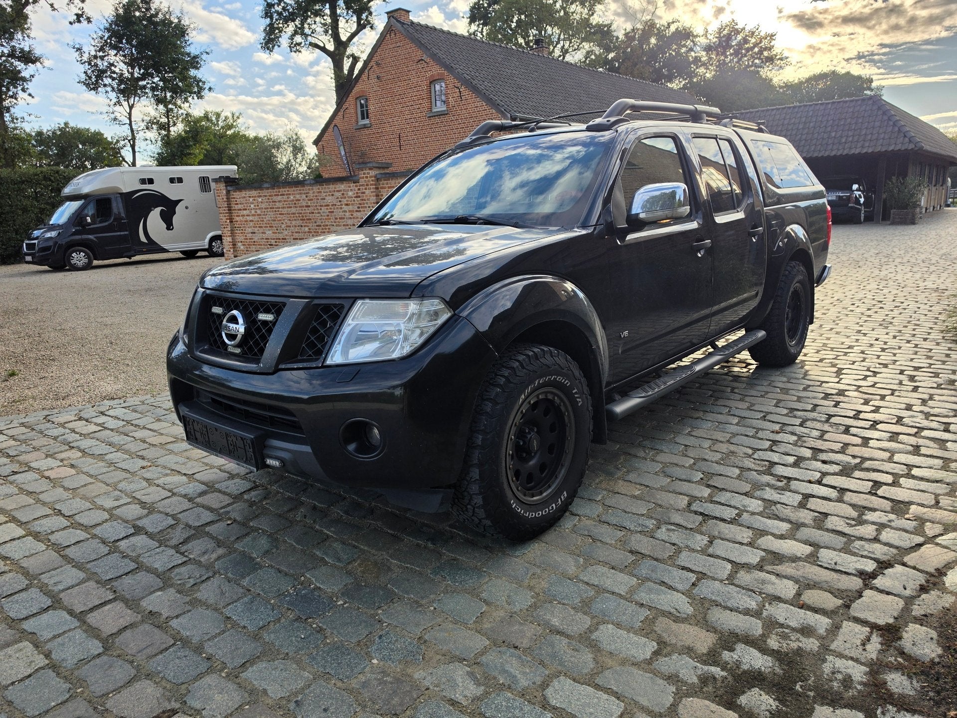 Nissan Navara V6, Autos, Cuir, Autres modèles, Achat, 4 portes