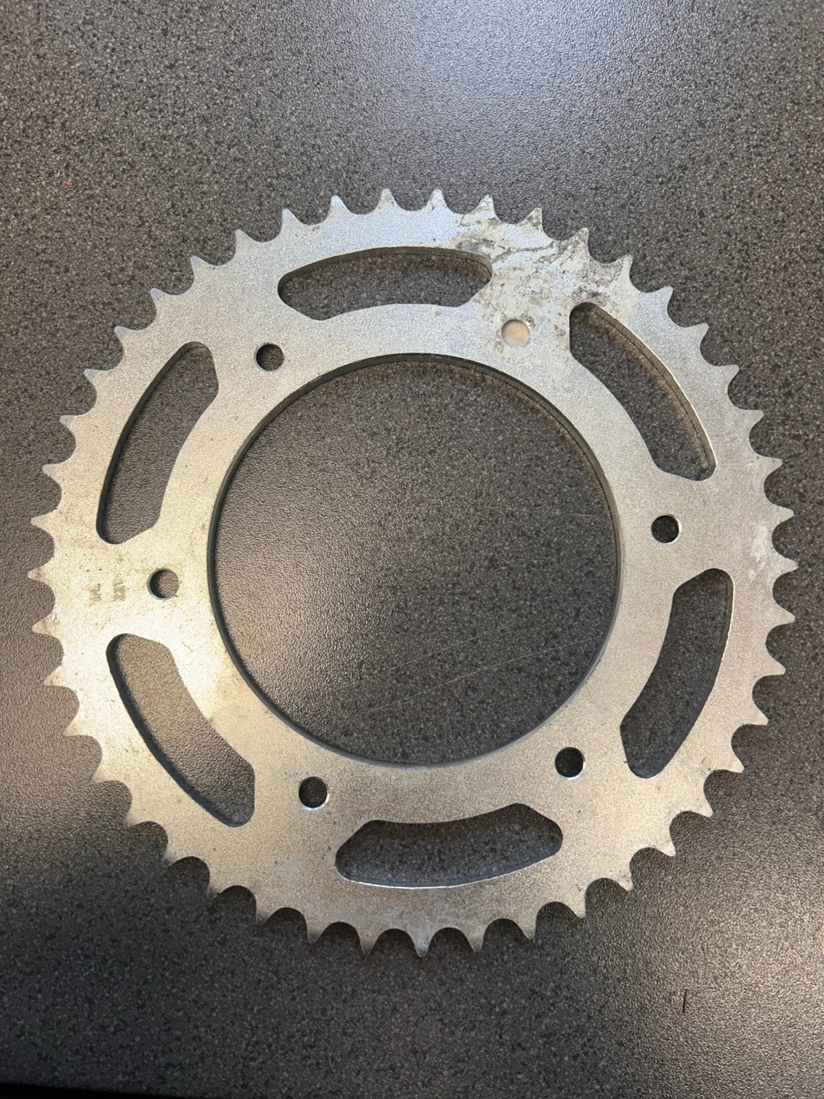 AFAM Staal standaard Achtertandwiel Honda HM50, Motoren, Ophalen, Nieuw
