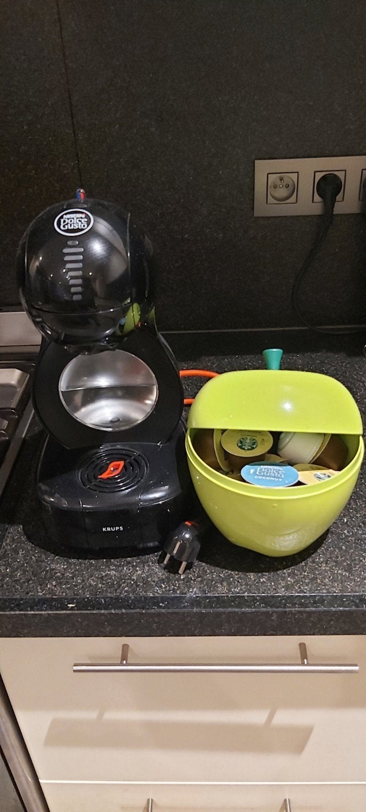 koffiemachine, Ophalen, Gebruikt, Koffiemachine, Koffiepads en cups
