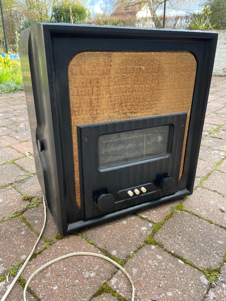 Poste de radio vintage, Enlèvement