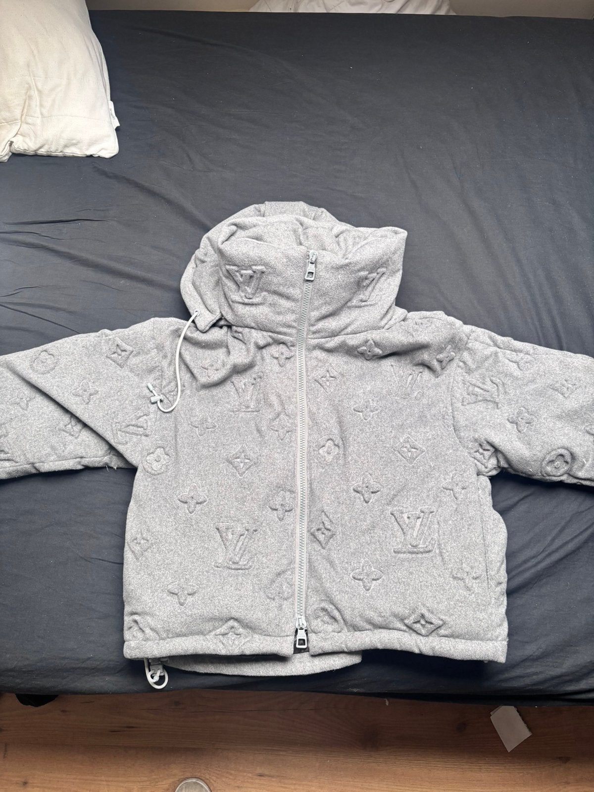 Louis Vuitton X Virgil Albloh Puffer Jas Maat M, Kleding | Heren, Jassen | Winter, Ophalen of Verzenden, Zo goed als nieuw, Maat 48/50 (M)