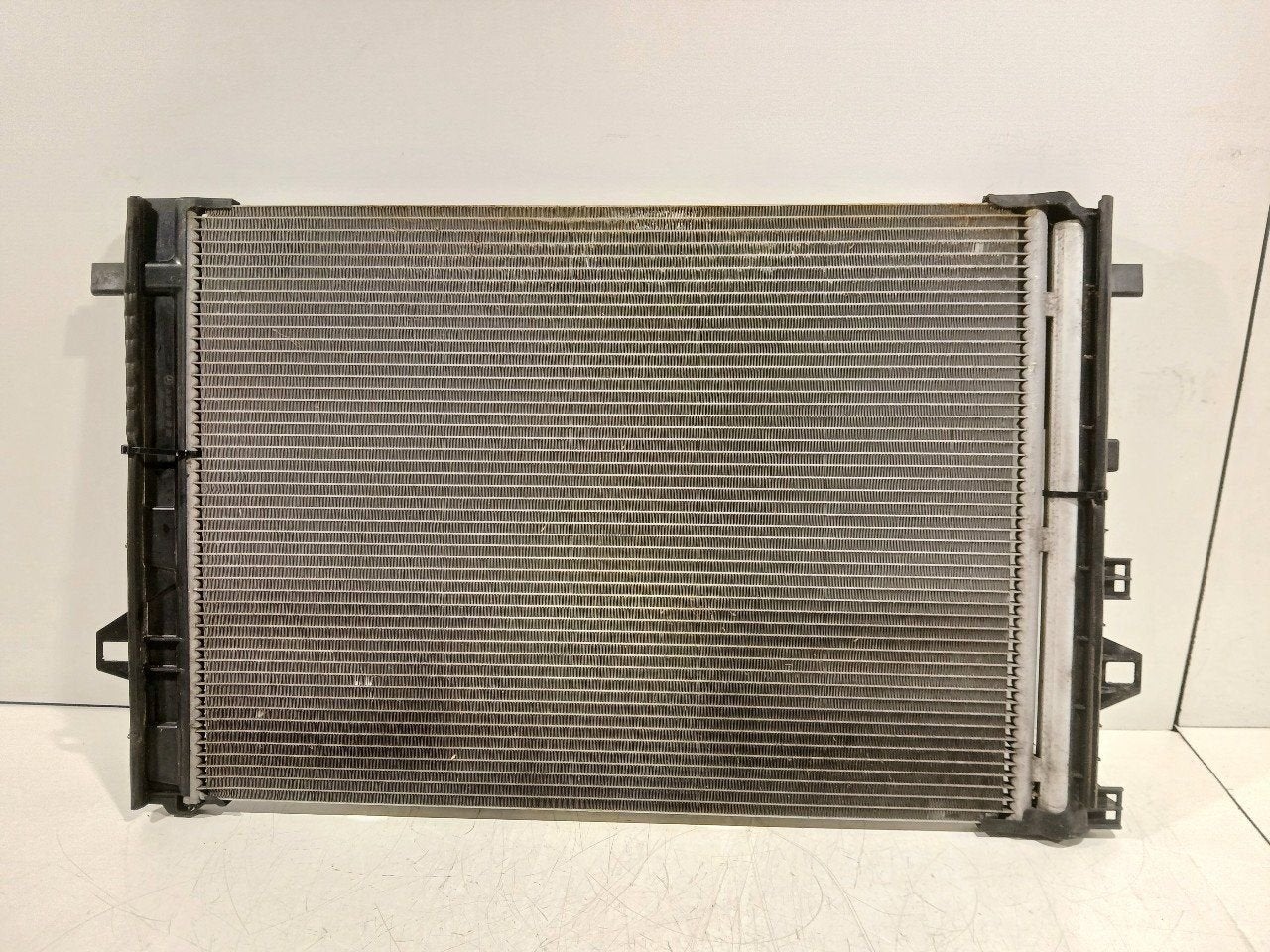 Airco radiateur Mercedes-Benz B-Klasse, Onderdelen@venauto.nl, Van der Ven Autorecycling B.V., Ettenseweg 76, 4706 PB Roosendaal, The Netherlands